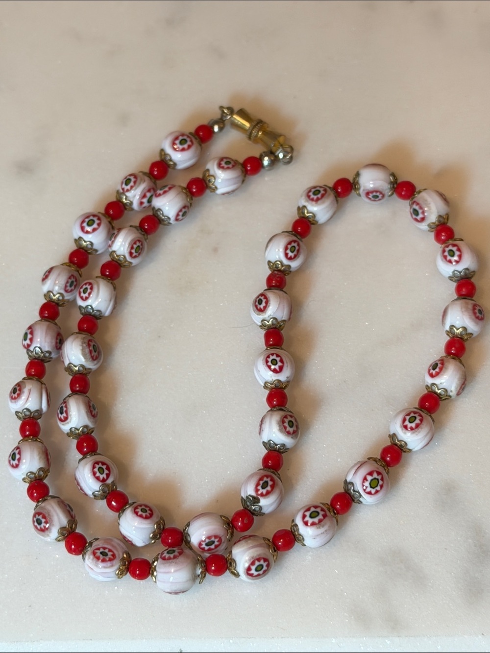 Vintage Milifiore White and Red Floral Beaded Necklace